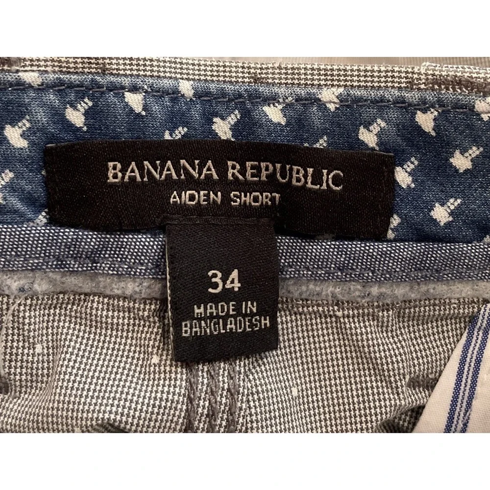 Banana Republic Mens 34 Aiden Short Urban Grey Micro Pattern Crosses Preppy